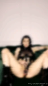 Video 3 m atingeam exact cum i imaginezi dar mai intens vrei s vezi ce