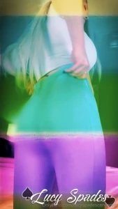 Upon popular request i decieded to squeeze my ass into more leggings