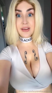 Like my new choker this could start a trend with the girls