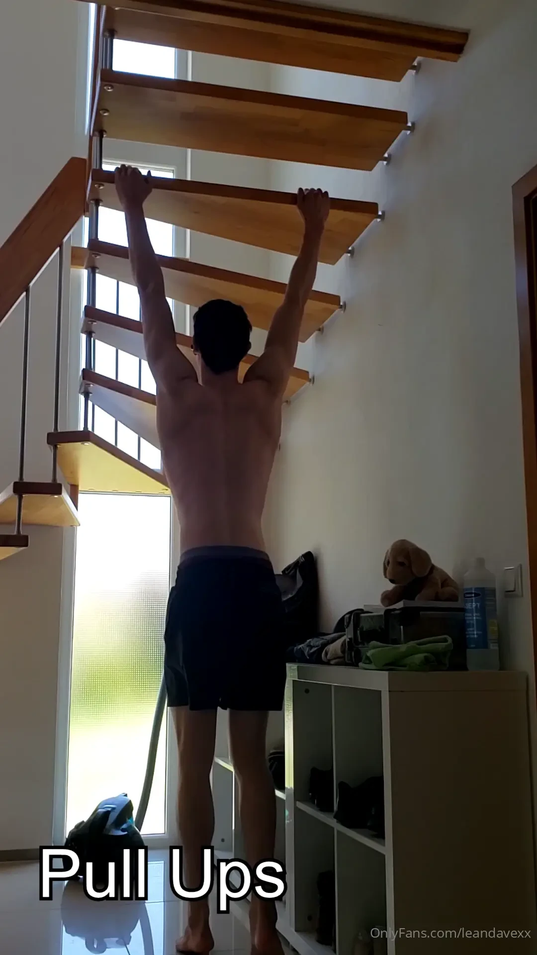 Join me for a quick arm workout amp then a shower to see me cum like 