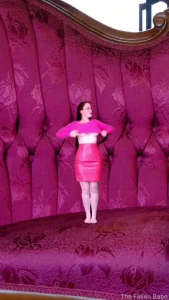 A new collab video is finally here beetemperley beatrix is done with