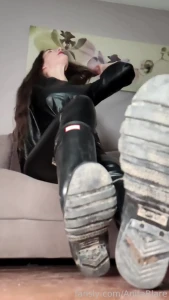 Come on pet lick my dirty colorfull steanky socks