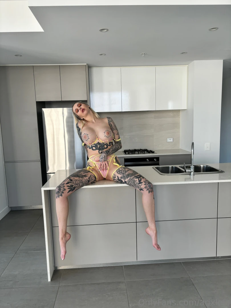 How do you feel about the kitchen bench 