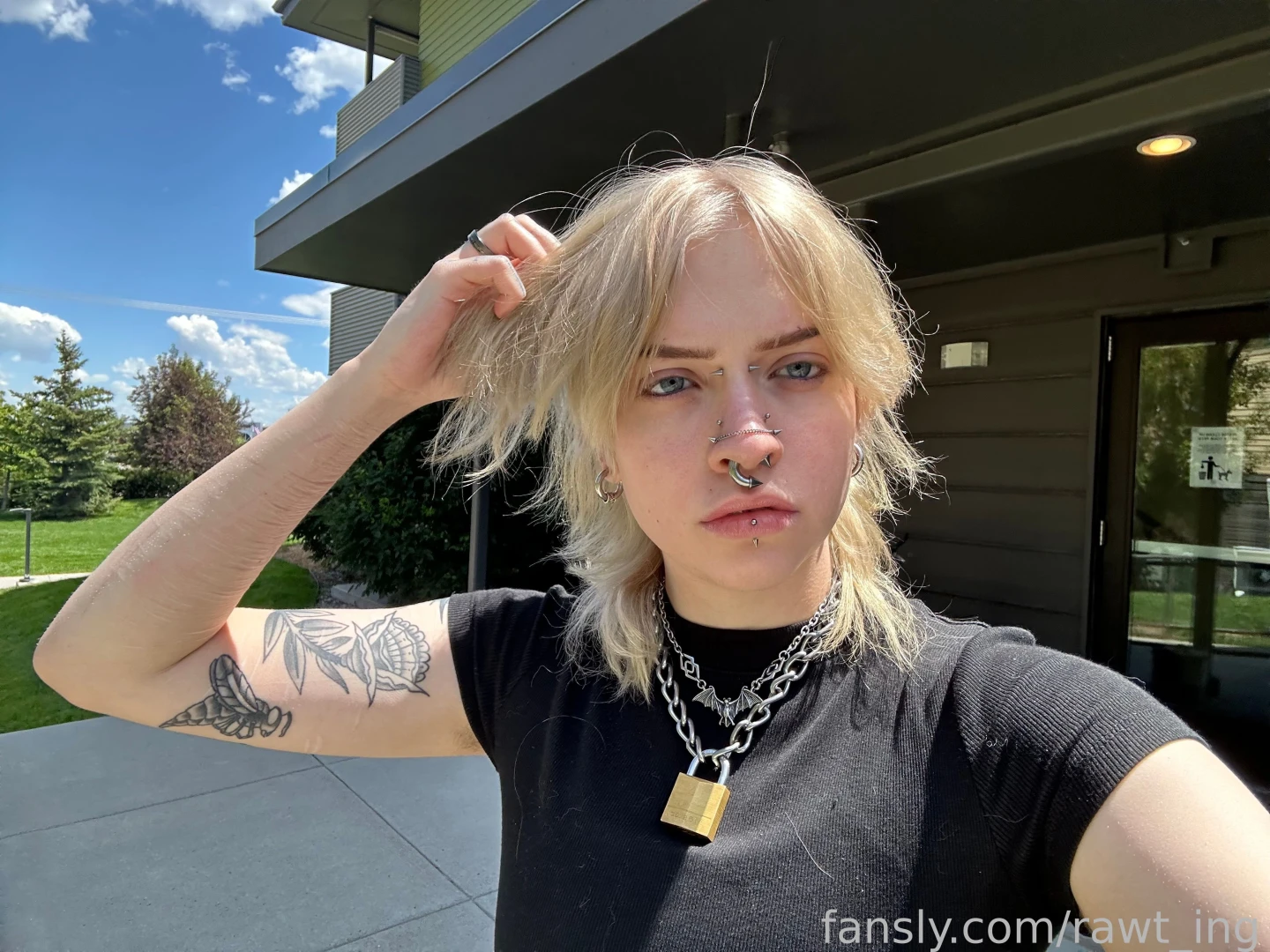 Im blonde do u hate it b honest goth alt piercings ftm emo trans 