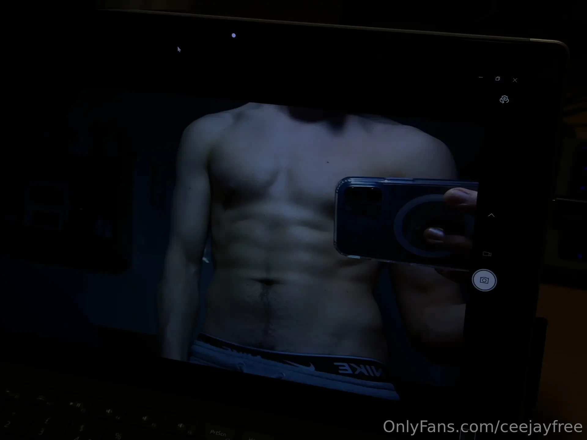 Happy new year heres me feeling myself 