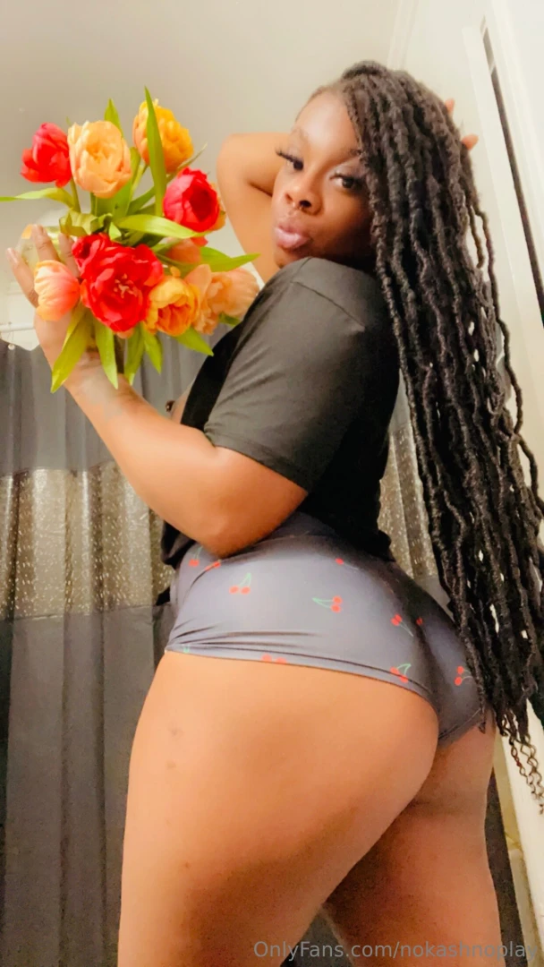 Flowers are a girl s best friend 