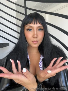 Pre-timeskip perfection nico robin s classic elegance flirting with