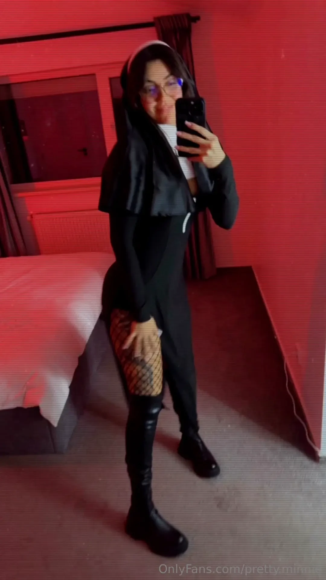 I wore this at a halloween party and everybody told me i am a hot nun 