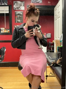 I got a new puppy her name is mamas y all like cats or dogs more part 1