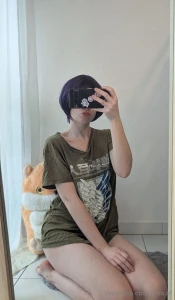 Can i sit on ur lap how about on ur face