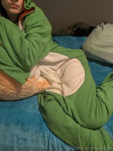 Lay in bed with me part 17