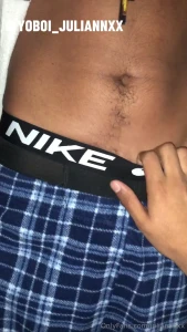 Back when ma cousin had found out i was gettin down hb said he wanted