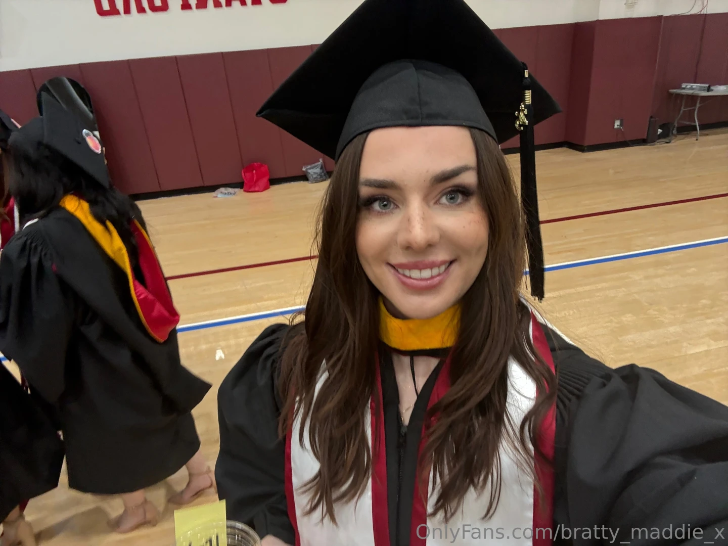 Hey i m finally back online after graduation this weekend have a lot 