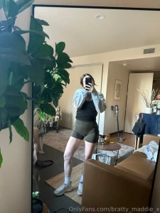 Getting healthy again post-graduation and feeling so much better lol part 1