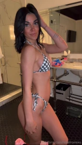 10 minute bikini try on had to try on all my bikinis now that my girls