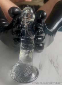 Part 2 if you enjoyed watching me make feet all shiny and slippery