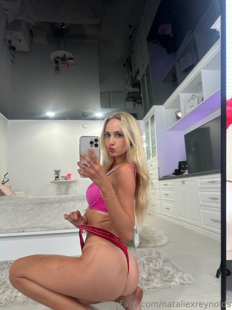 I crave your attention all night long 