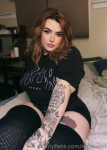 Who needs words when this look says it all