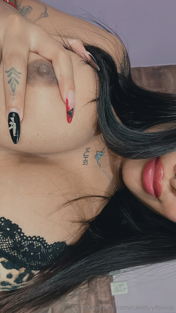 Suck my nipple daddy 