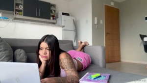 Trying to study but my farts distract me would you be my study partner