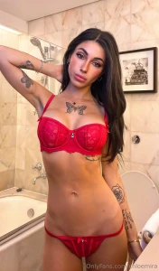 Feeling sexy in red part 19