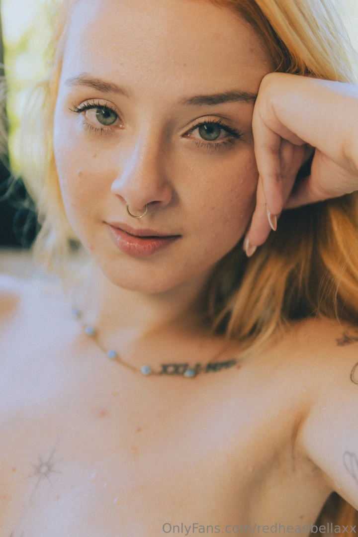 Nudes with a splash of naughty 