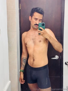 Just scroll there s a surprise at the end solo pasa las fotos hay una part 2