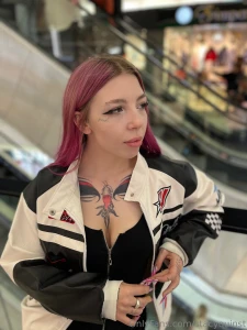 Went shopping squandered a couple hours reviewed a million things -