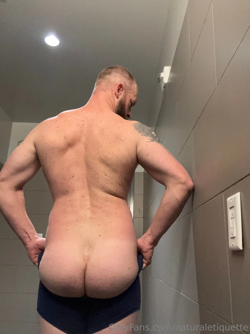 Getting a phat but from the gym part 2 