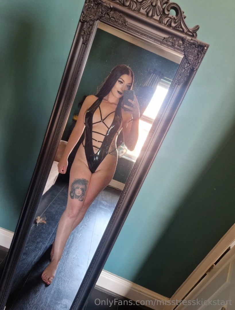 Hope your all having a naughty sunday 