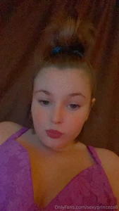 Go add my snap it s sabrinalex2025 if u wanna buy content
