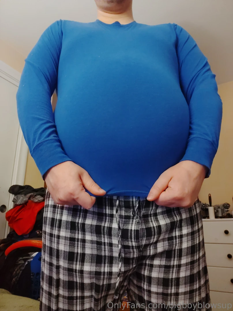 Just an update on the blue shirt from my grommr feabie pfp these are part 2 