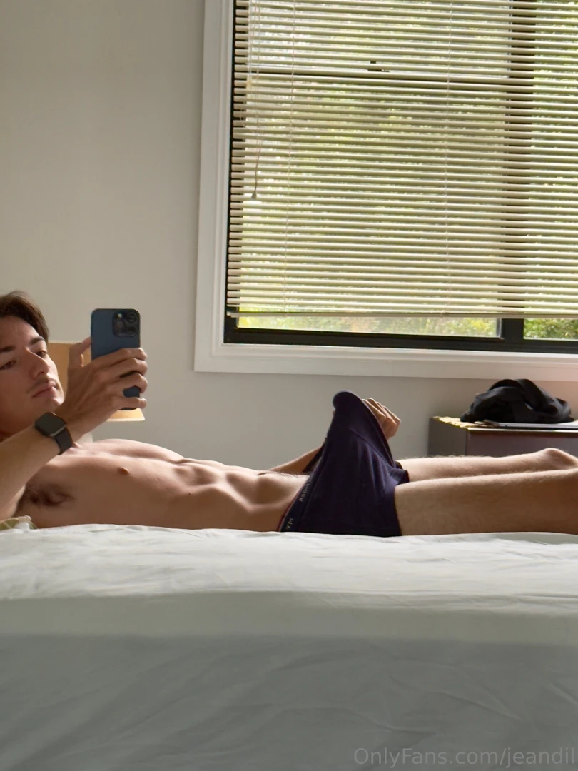 I like to be hard inside my boxer 