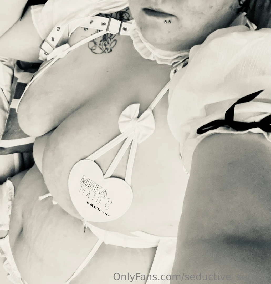 I love playing dress-up part 1 