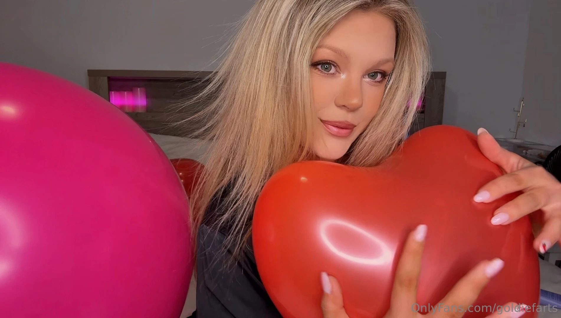 Just a cheeky reminder that goldie does not kink shame i film all 