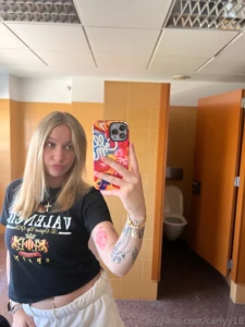 Straight hair is always the vibe