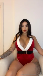 Spunk all over me make it snow on my tits