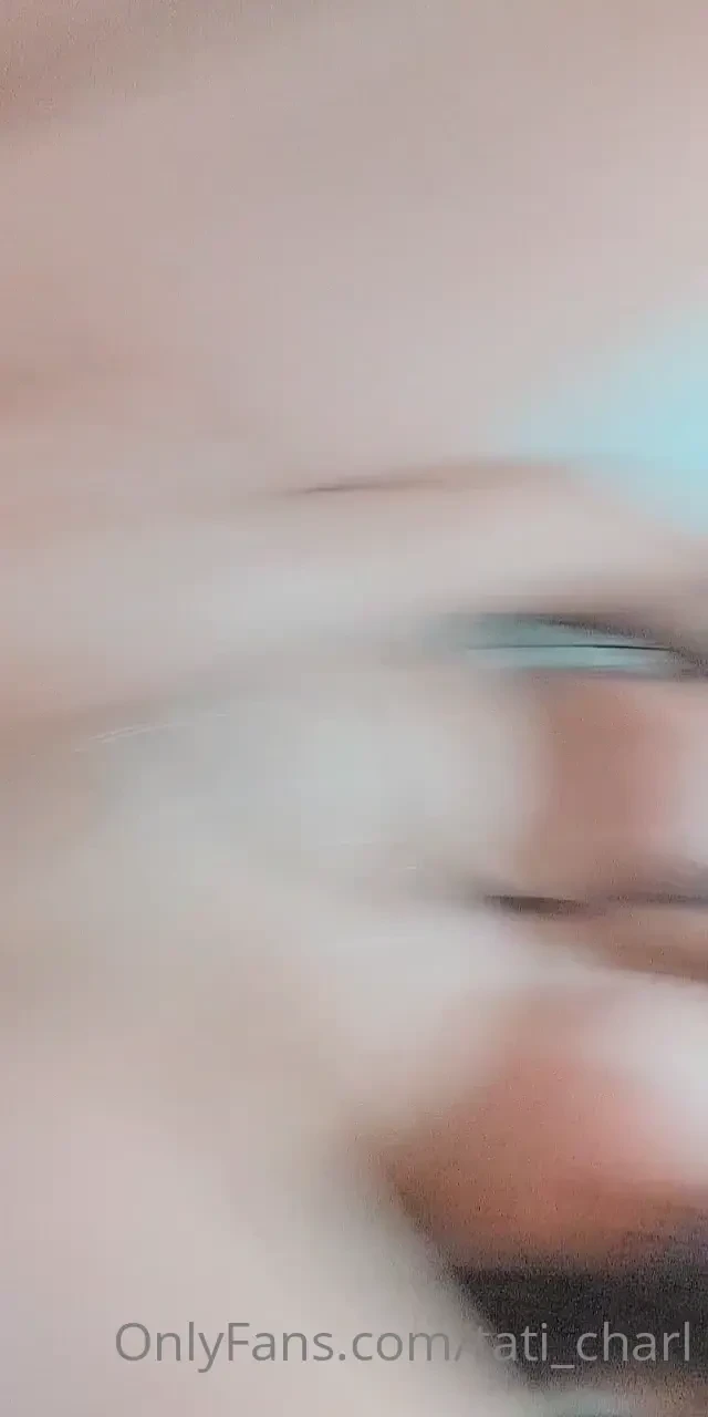 Papi regres con su gran pene hizo que me mojara tanto part 3 