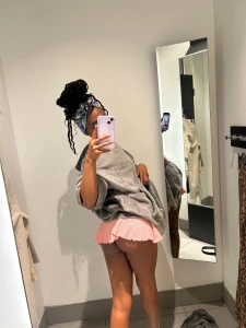 Would u fuck me in the dressing room