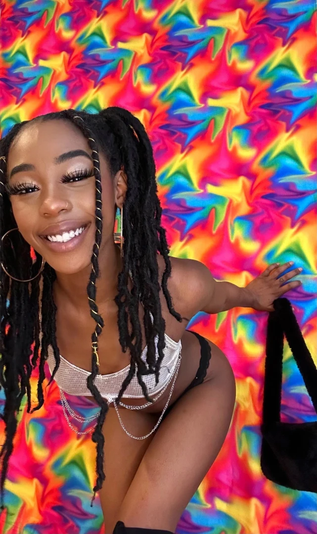 Hey babe i ve recorded my favourite outfits thought i should show you part 2 