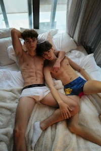 You wanna join us amp have fun together romeo_twink