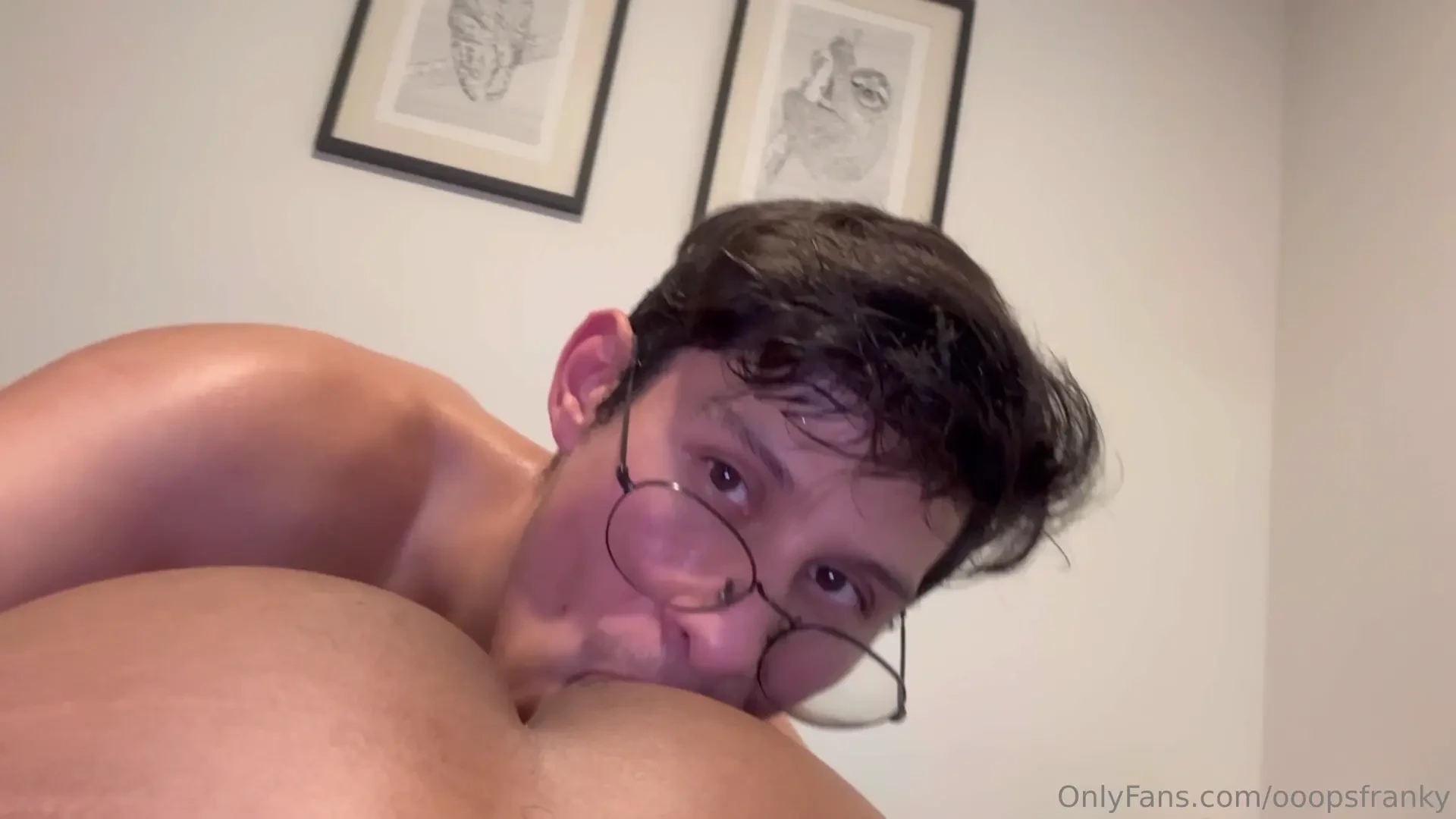 Escenas eliminadas de la limada de culo acaneladohot 