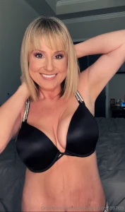 Head on over to sexkitten7897 to see the strip tease video of this part 1