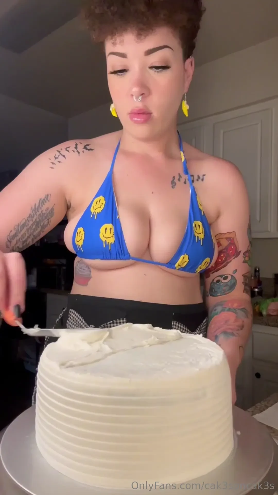 Happy sunday new bikini smash honestly manifesting visiting the beach 