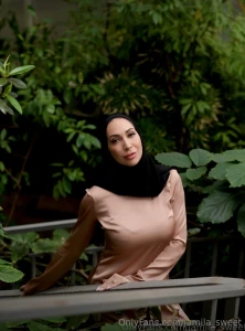 Sometimes it seems to me that the forest thinks more than people it is