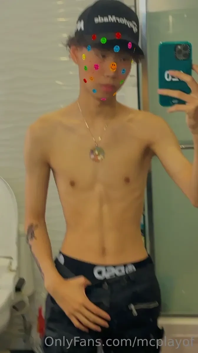 Saw this in my snapchat mems when i was fresh 18 