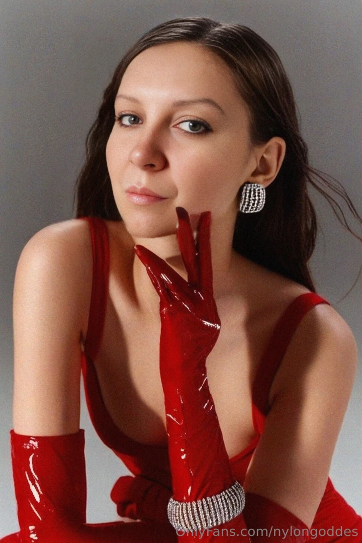 Nylongoddes part 2 