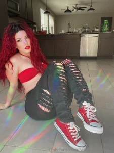 If you think these pics are hot you should see the nudes part 8