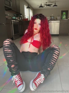 If you think these pics are hot you should see the nudes part 3