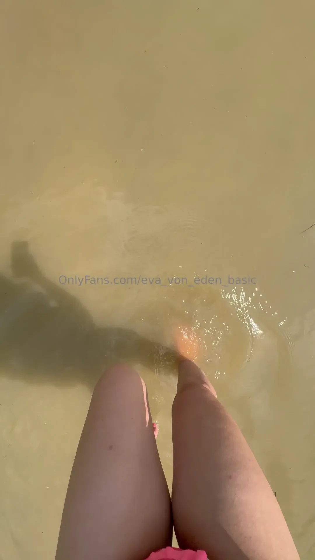 Dau jos chiloteii onlyfans com eva_von_eden_vip 